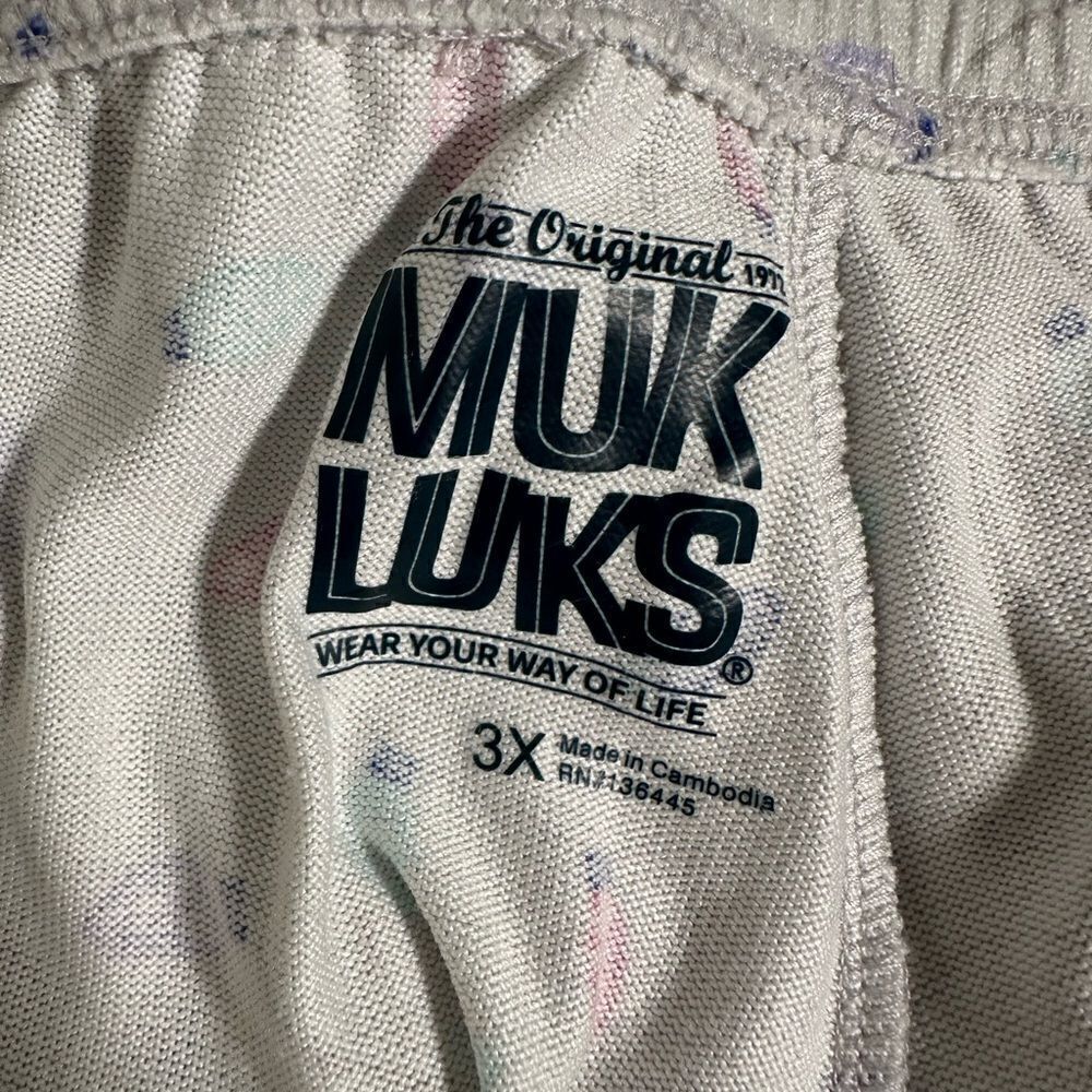 NWOT Muk Luks Plus Size Lounge Pants Gray with Mini Christmas Lights - Size 3XL - Picture 4 of 6